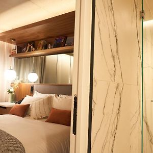 Camera standard con letto king size